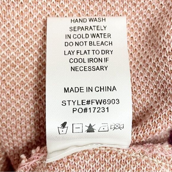 NWT FATE The Label Remi Abstract Floral Sweater Blush Tan Purple Size Medium NEW - Picture 12 of 13